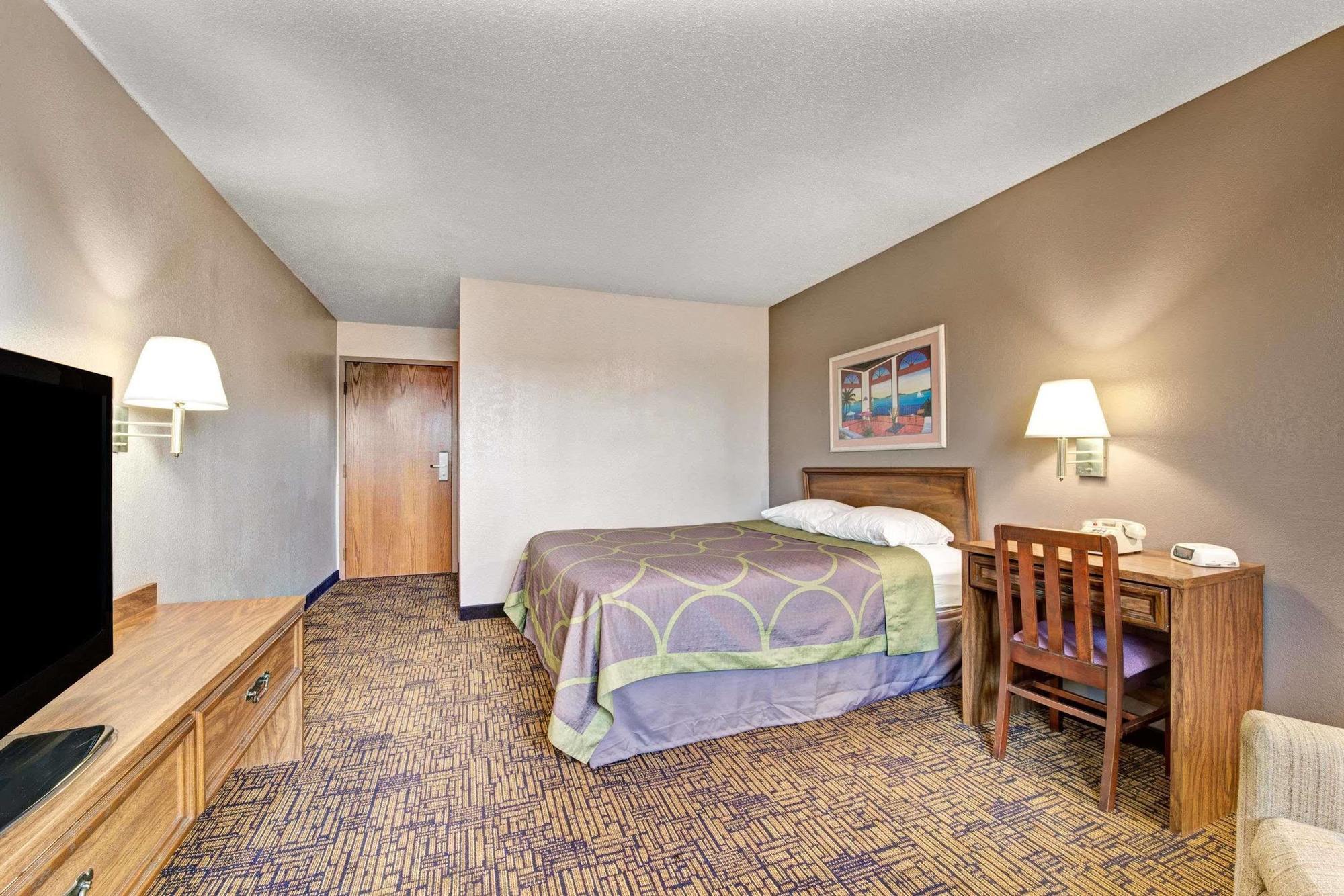 Super 8 By Wyndham Indianapolis Emerson Eksteriør billede